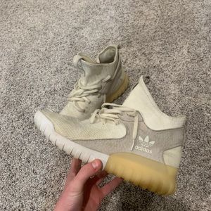 Adidas tubular